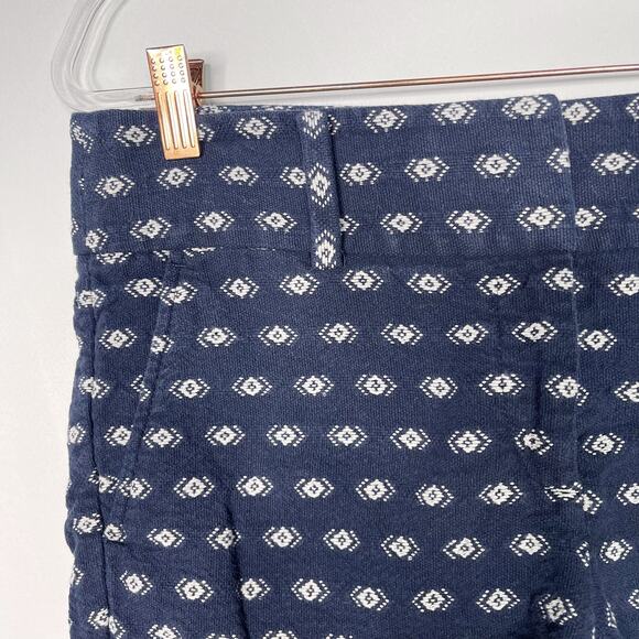 Ann Taylor Size 8 Navy Blue Cream Embroidered Cotton Shorts Flat Front Casual - Picture 4 of 8